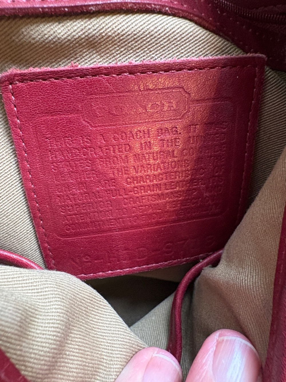 Coach Legacy Crescent bag model 9718 deep red vintage - Picture 11 of 16